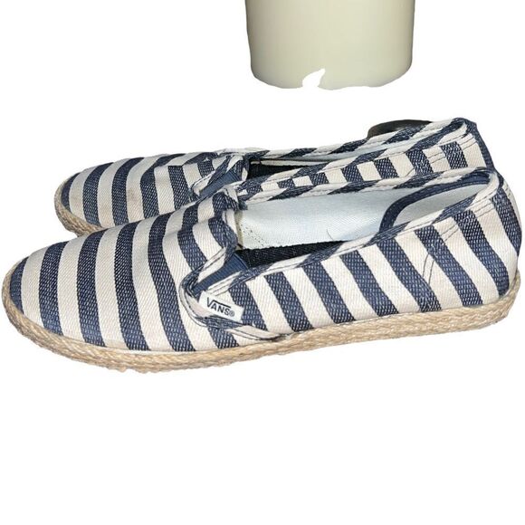 Vans fabric and fiber slip-on shoes in blue and white stripes size 7 - Picture 2 of 7